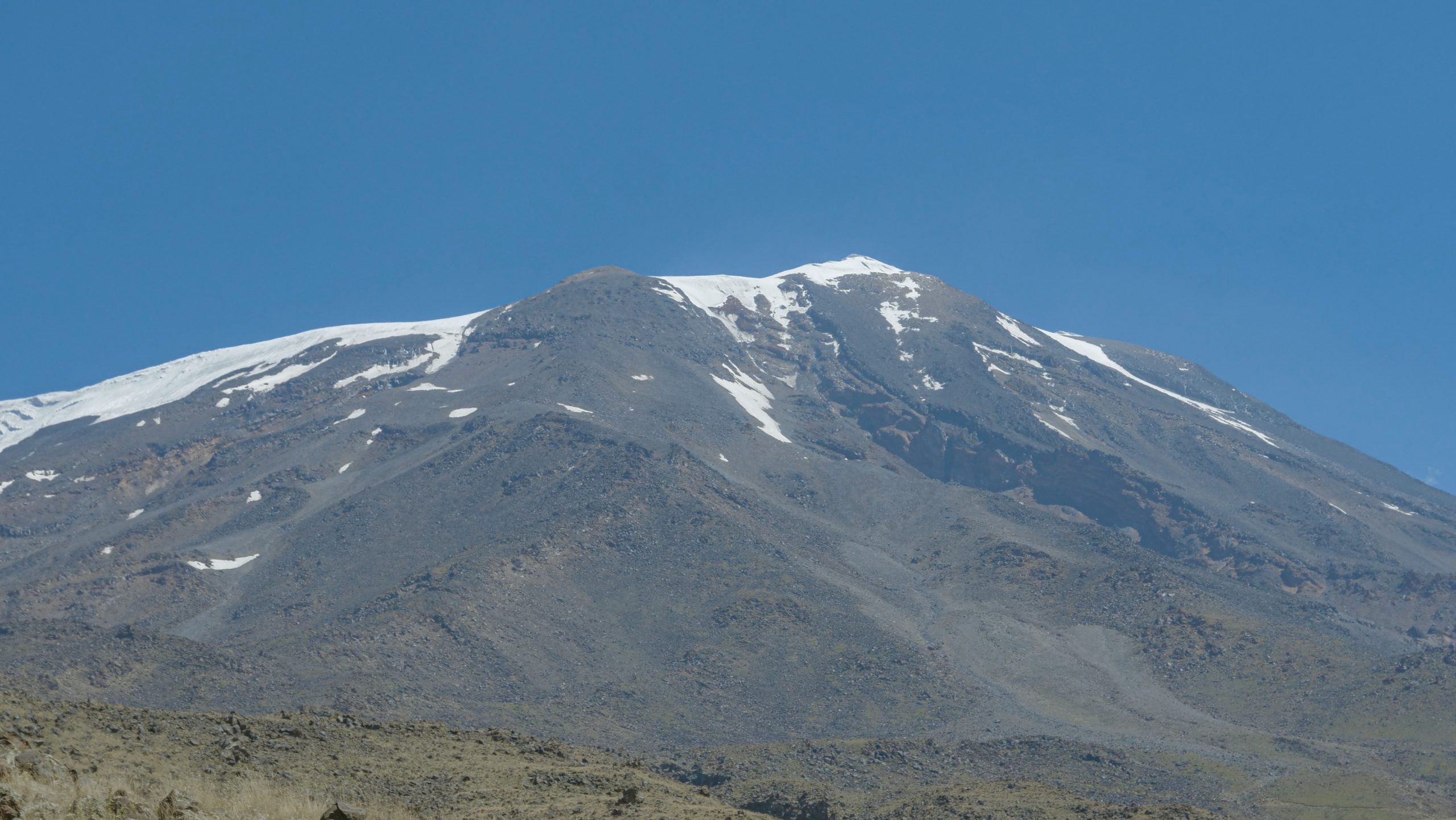 Ararat summit